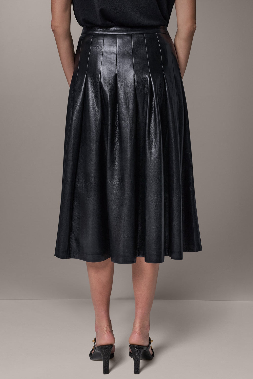 PLEATED MIDI SKIRT