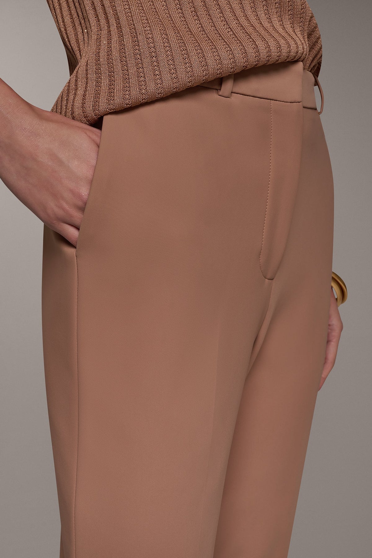 HIGH RISE STRAIGHT-LEG PANT
