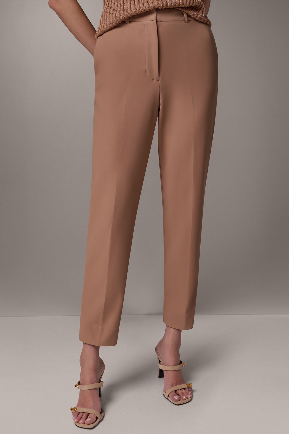 HIGH RISE STRAIGHT-LEG PANT