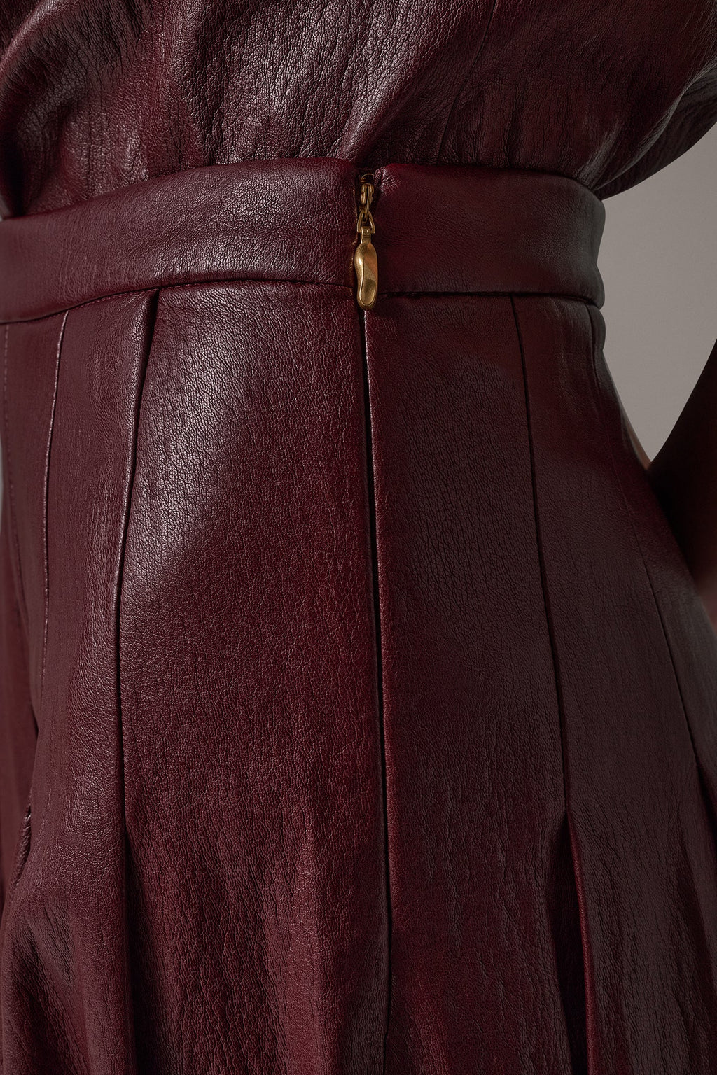 MIDI A-LINE SKIRT