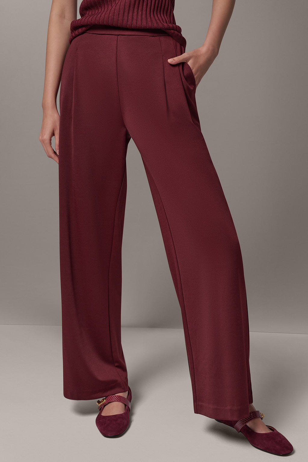 HIGH RISE STRAIGHT-LEG PANT
