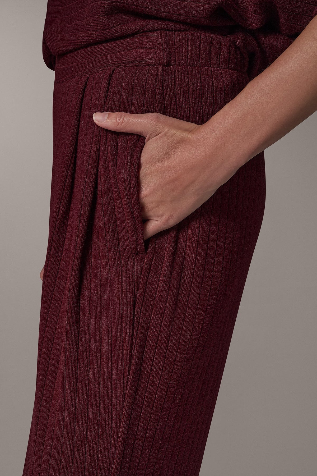 MID-RISE RIB-KNIT PULL-ON PANT