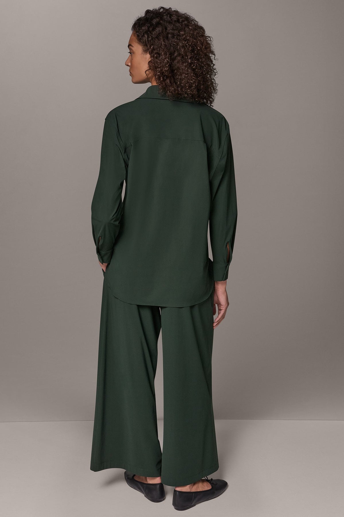 BLOUSON SLEEVE BUTTON FRONT TOP