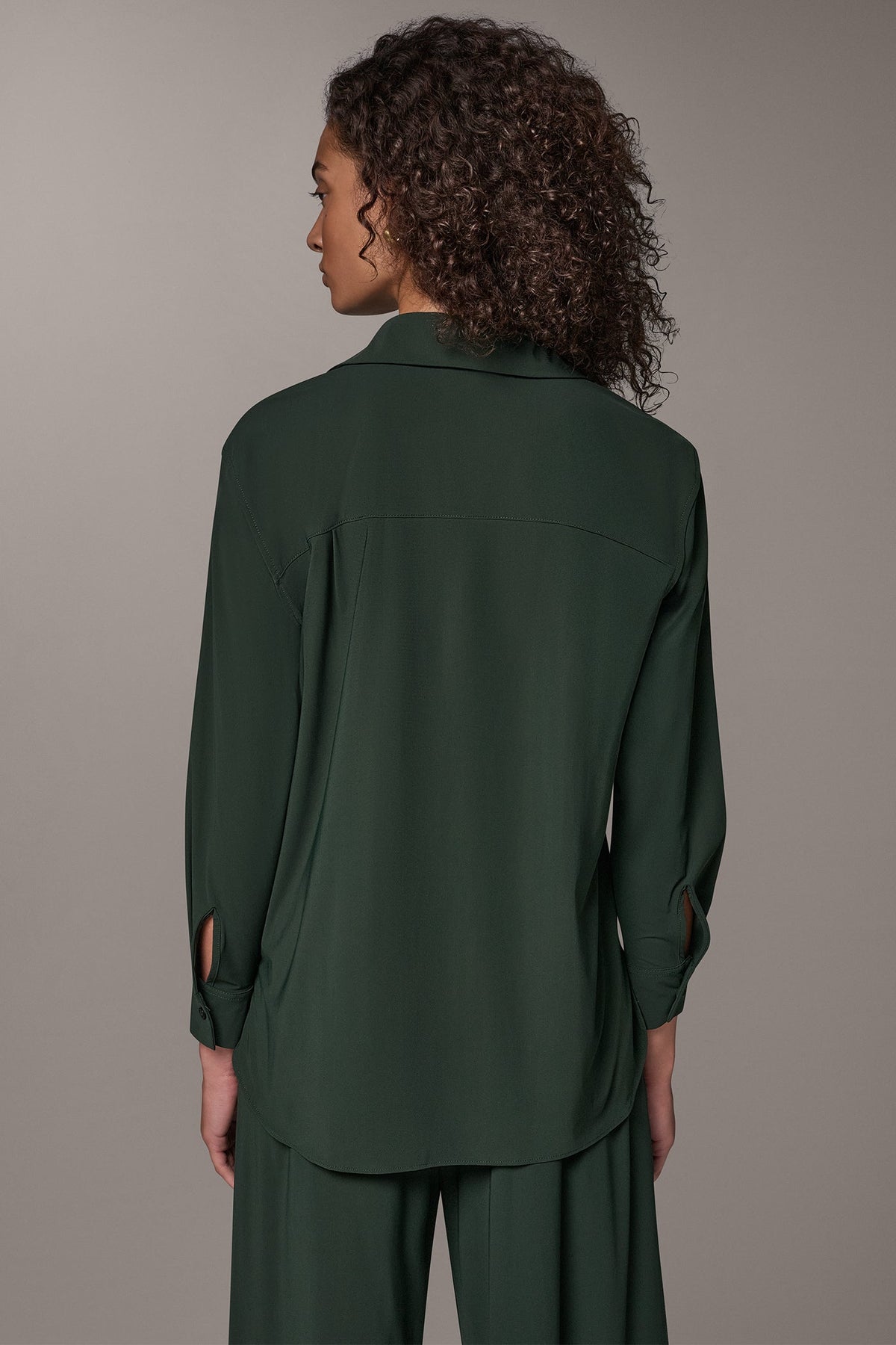 BLOUSON SLEEVE BUTTON FRONT TOP