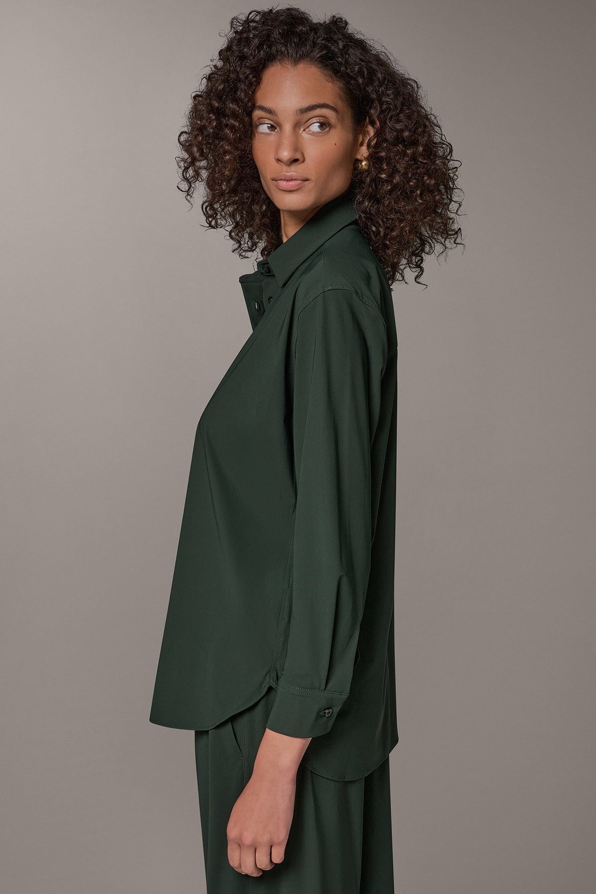 BLOUSON SLEEVE BUTTON FRONT TOP
