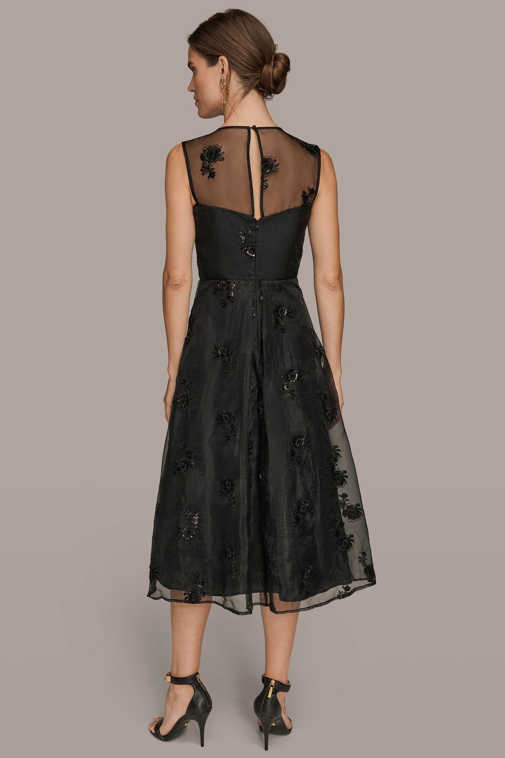 ILLUSION SWEETHEART NECK MIDI DRESS