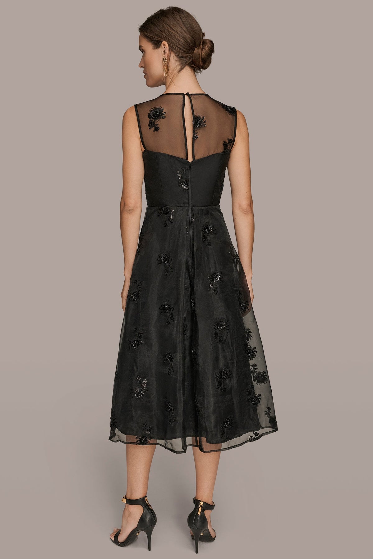 ILLUSION SWEETHEART NECK MIDI DRESS