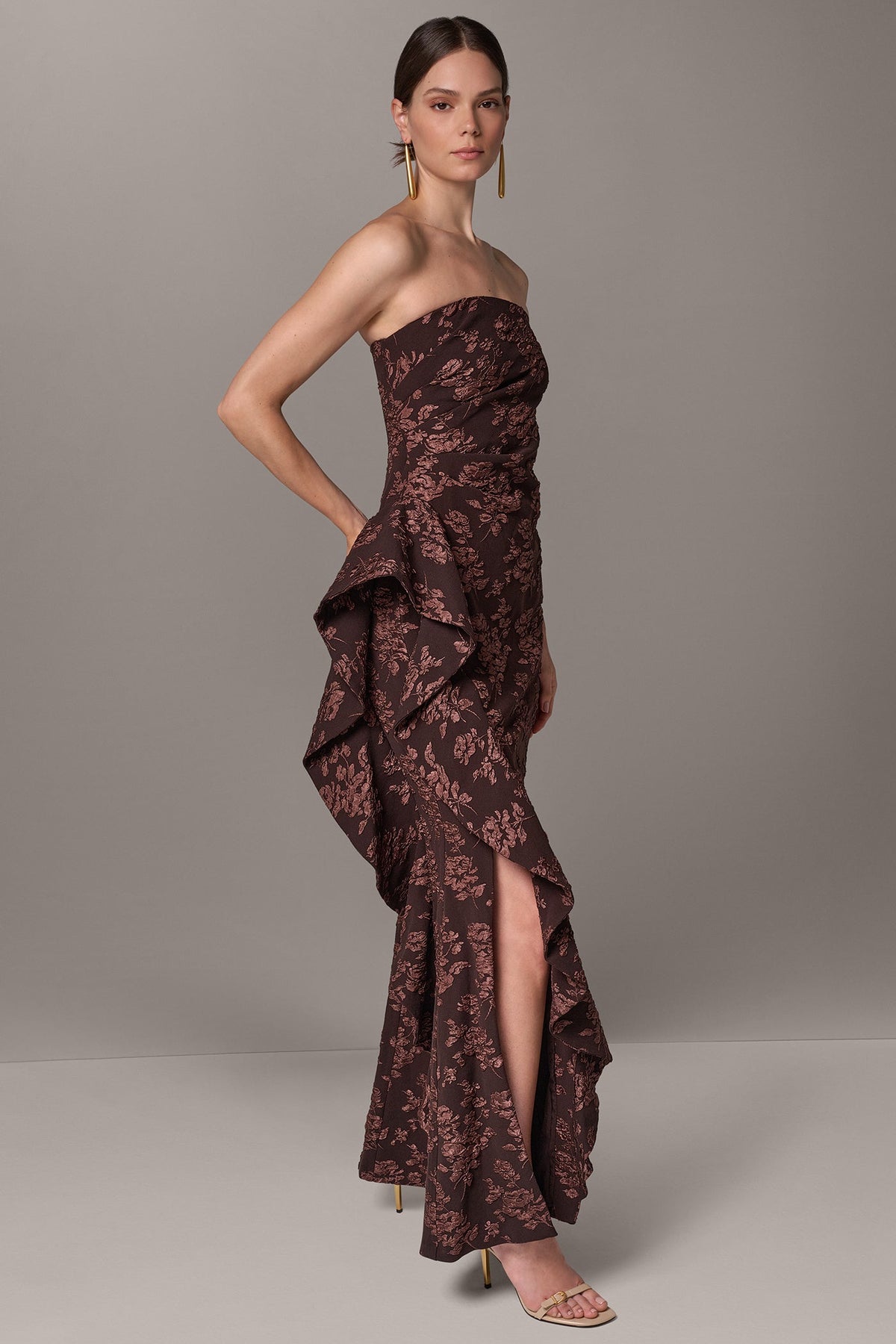 FLORAL STRAPLESS RUFFLE GOWN
