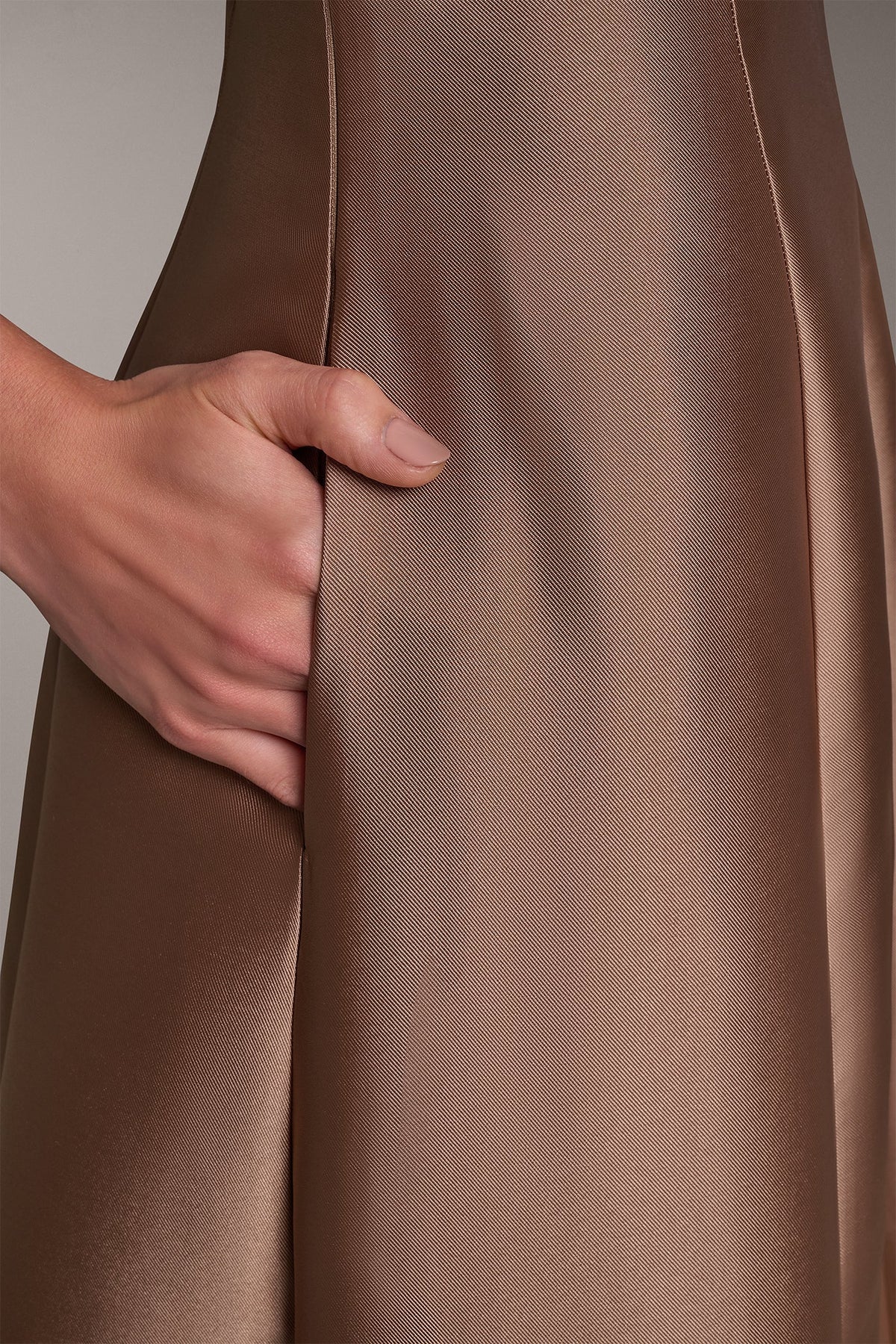 STRAPLESS FOLDOVER GOWN