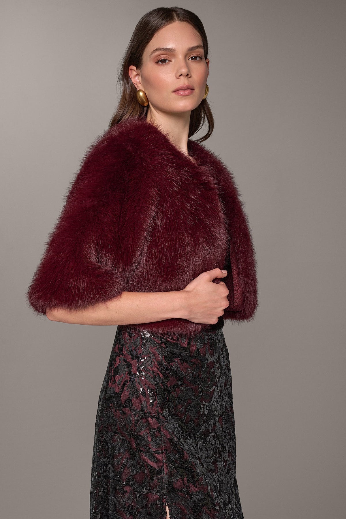 FAUX FUR OPEN FRONT SHRUG