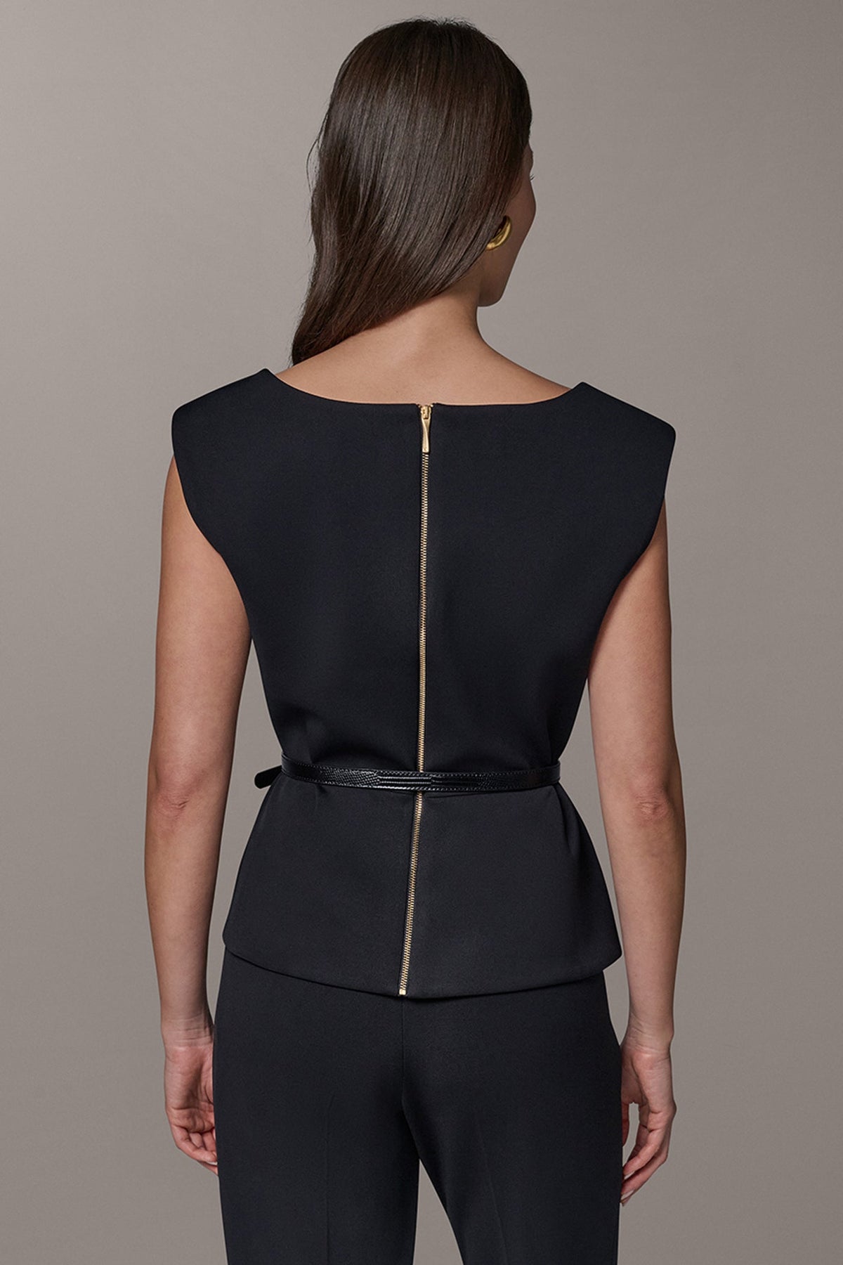 SLEEVELESS PEPLUM BLOUSE