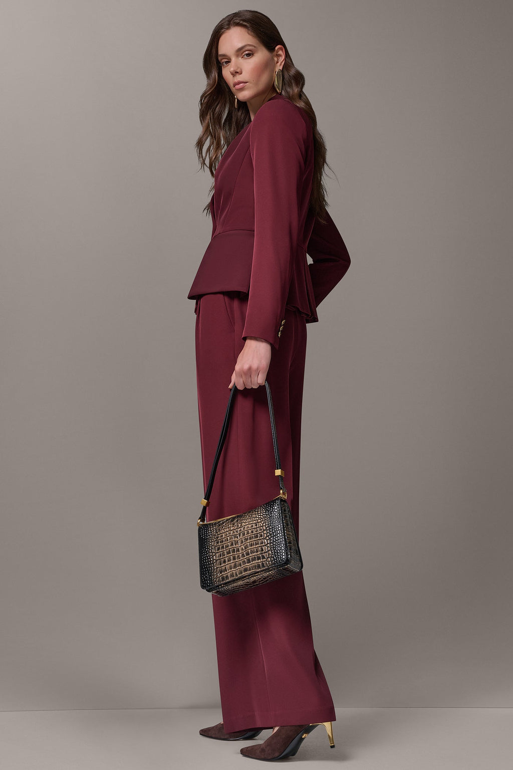ONE BUTTON PEPLUM BLAZER