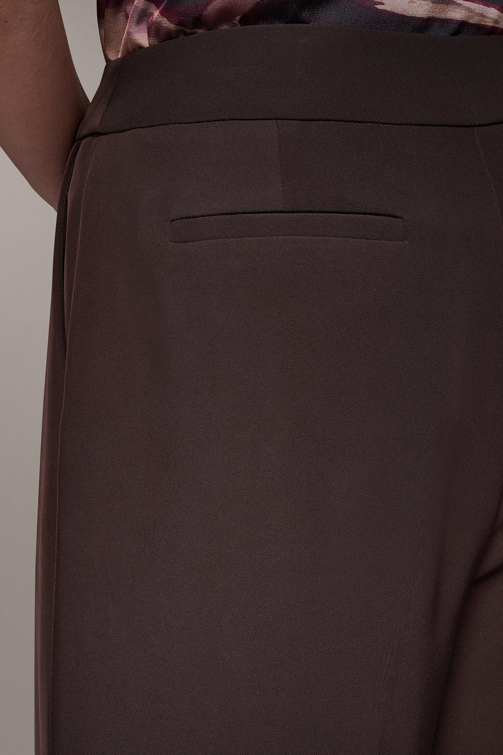 HIGH-RISE WIDE-LEG SUIT PANT