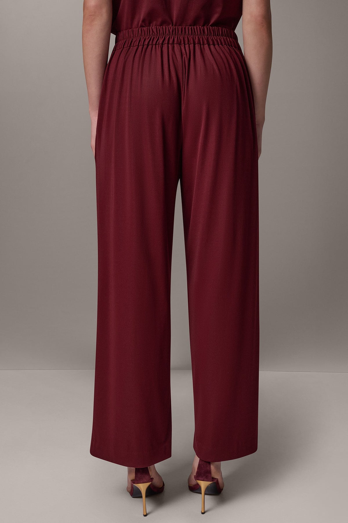 MID-RISE PULL-ON STRAIGHT-LEG PANT