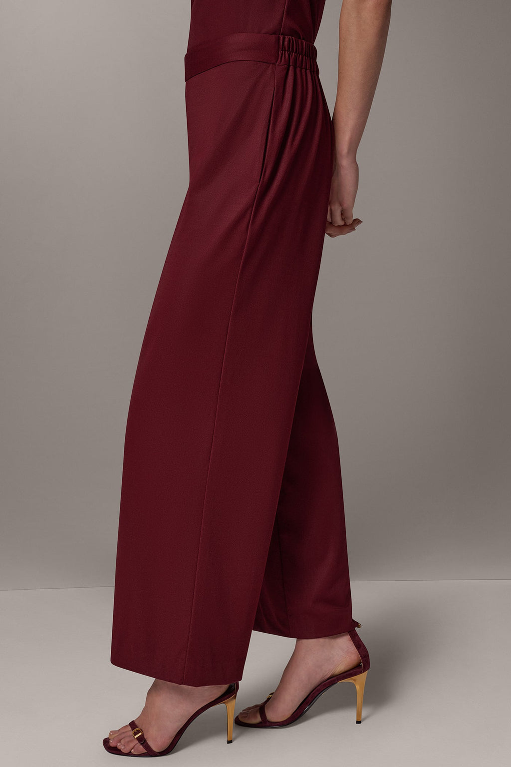 MID-RISE PULL-ON STRAIGHT-LEG PANT
