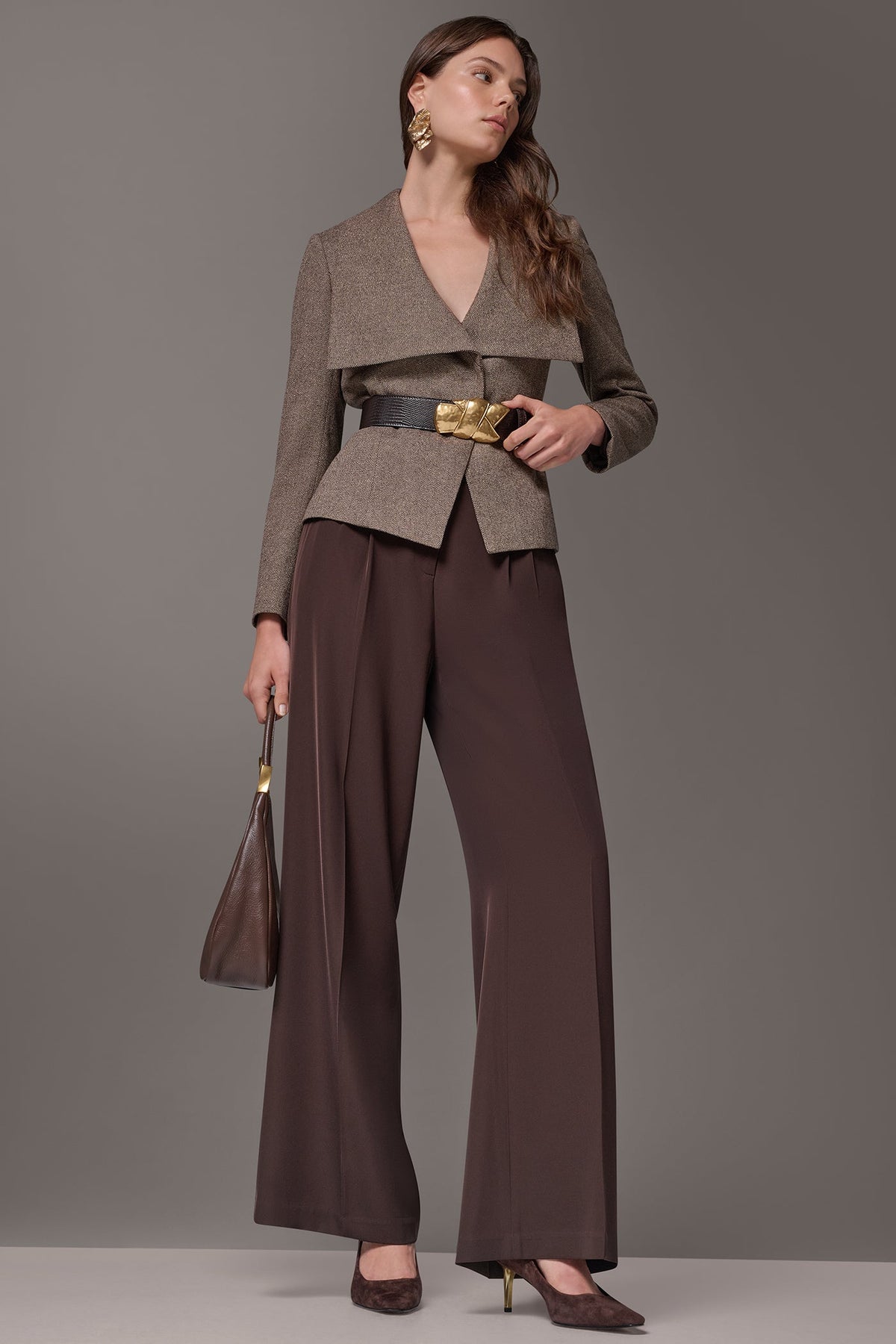 WIDE LAPEL BELTEDE BLAZER