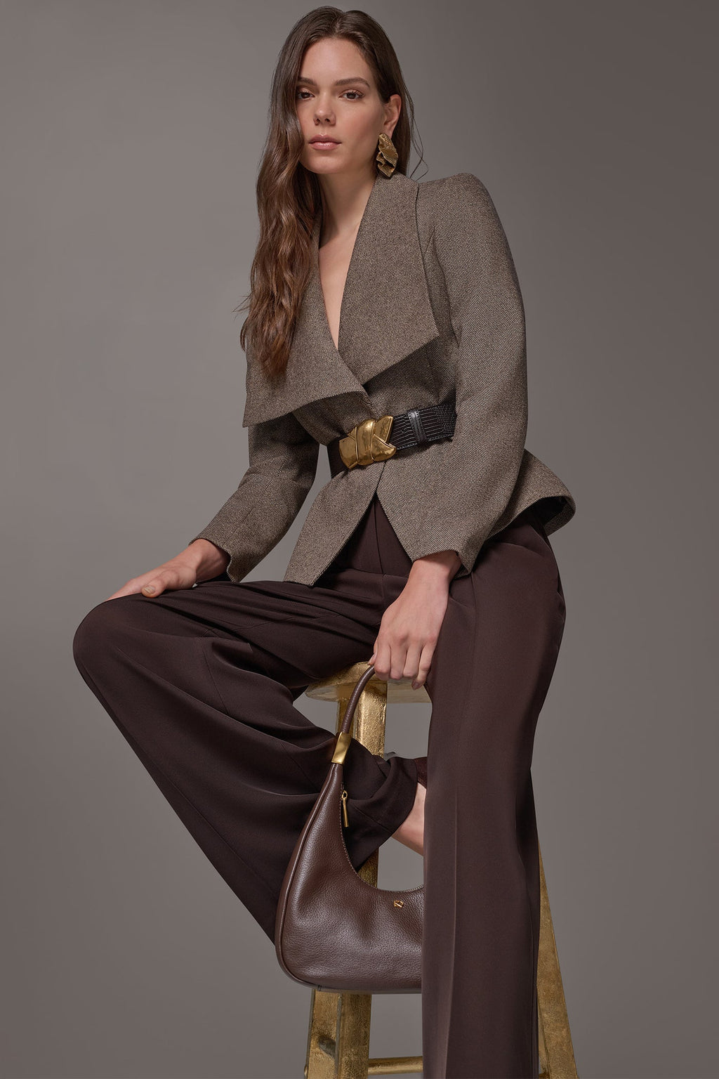 WIDE LAPEL BELTEDE BLAZER