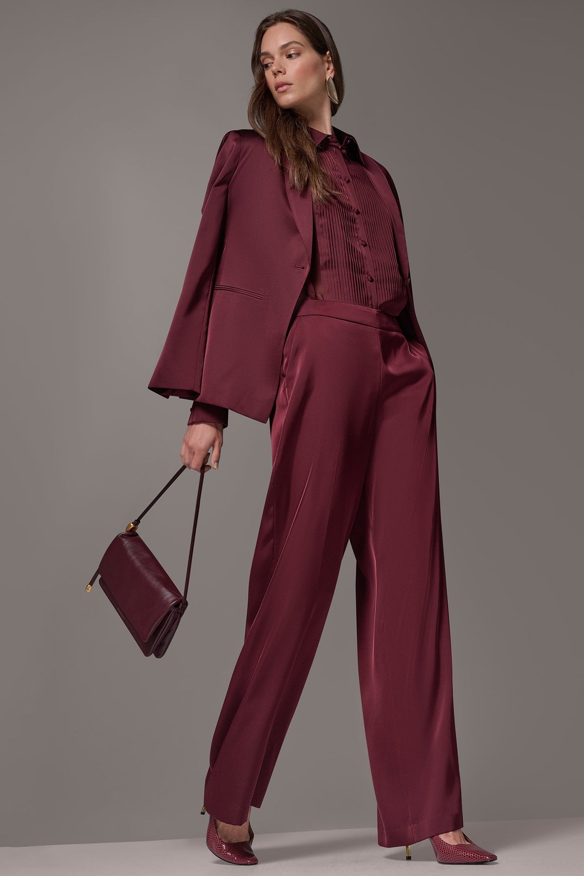 SATIN ONE BUTTON SUIT BLAZER