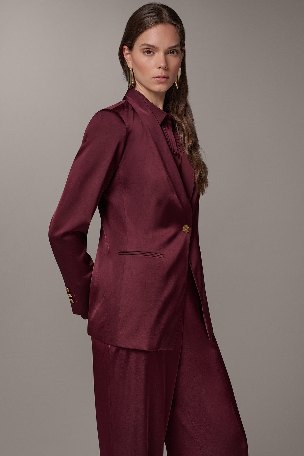 SATIN ONE BUTTON SUIT BLAZER