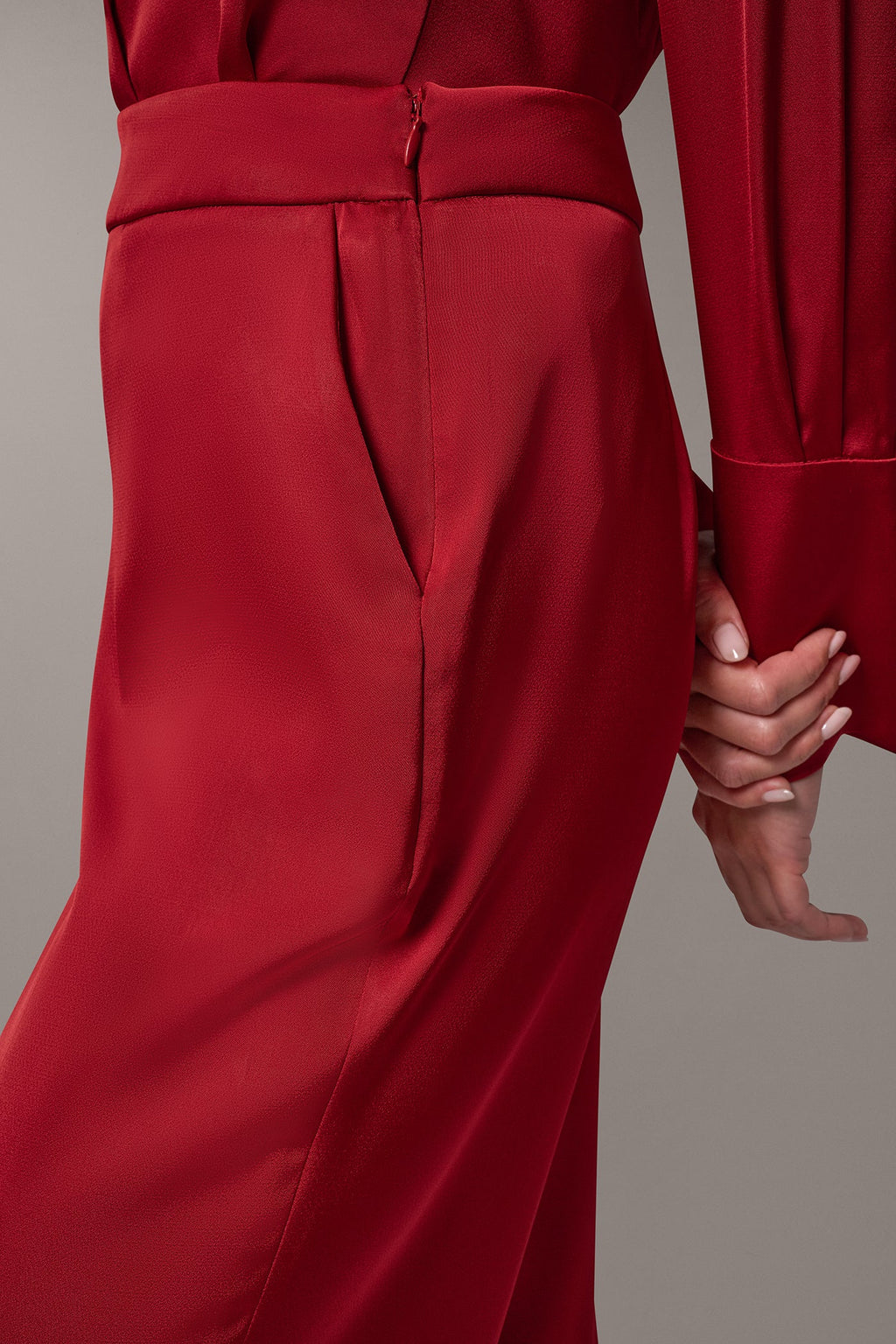 MID-RISE SATIN WIDE-LEG SUIT PANT