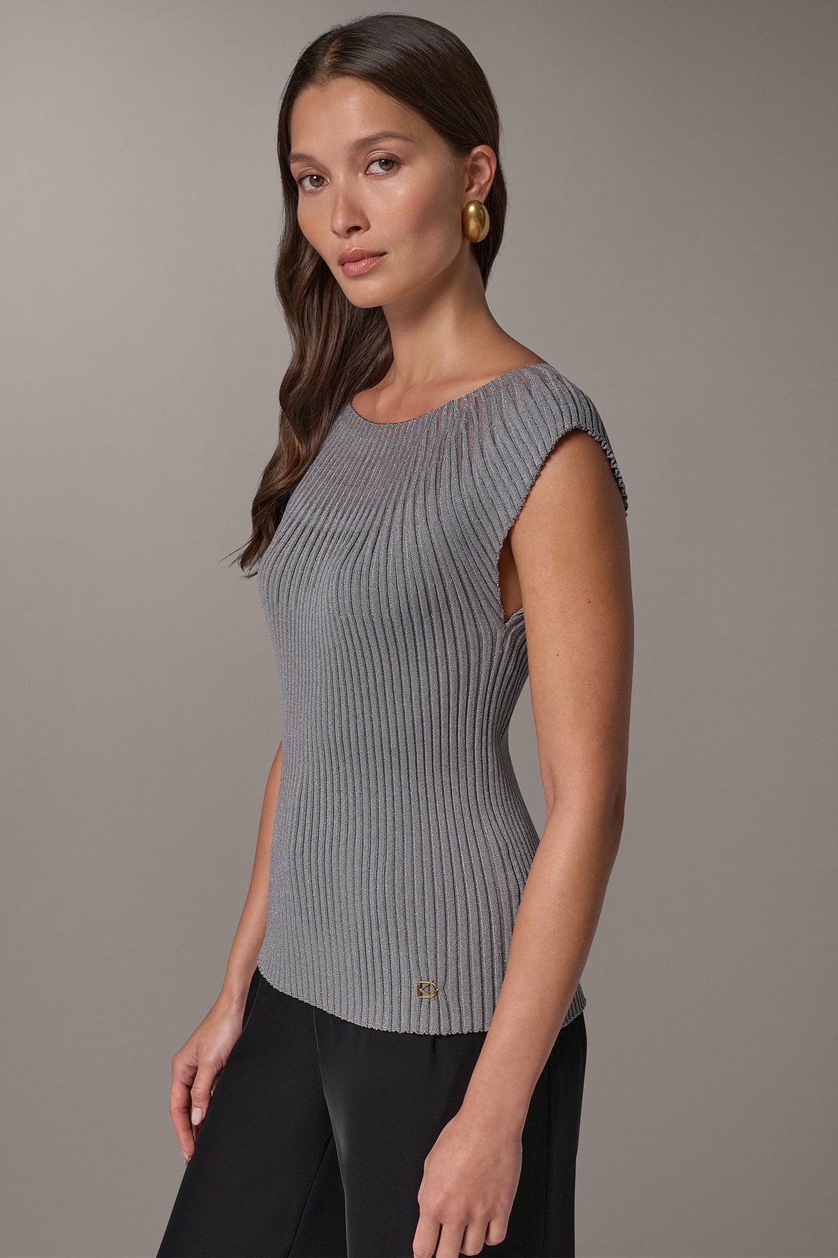 METALLIC RIBBED ILLUSION SWEATER