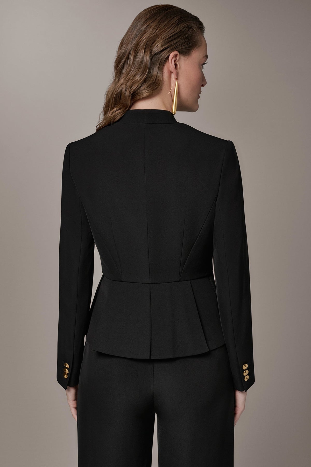 ONE-BUTTON PEPLUM JACKET